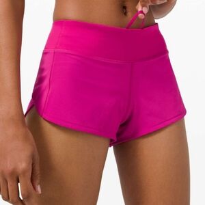 Lululemon Lowrise Speed Up Shorts 2.5" Sz 0 Ripened Raspberry (Pink)